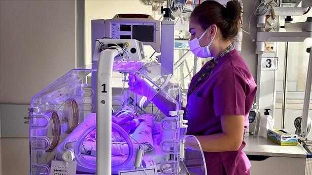 Kovid-19'a yakalanan gebelerde prematüre doğumlar artıyor