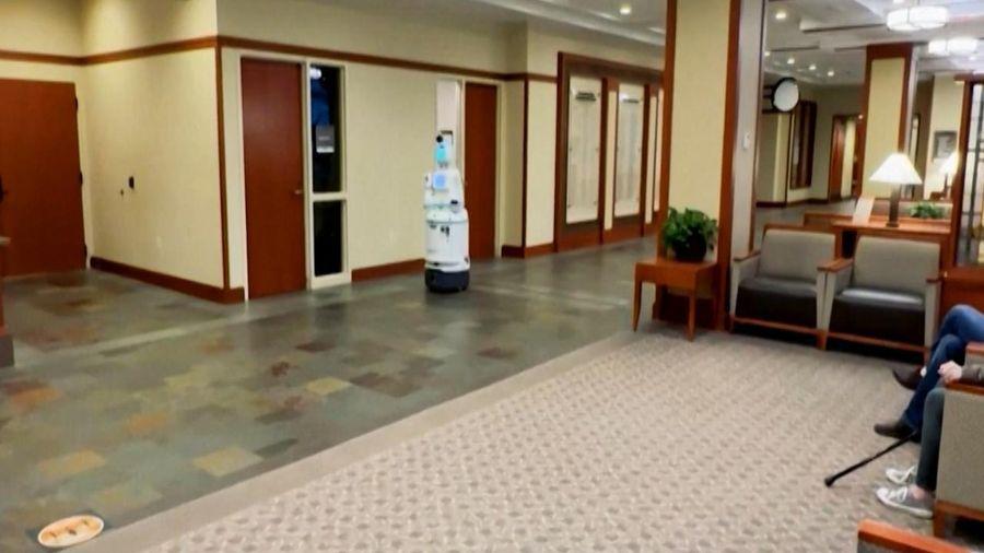 ABD, sağlık personeli eksikliğini 24 saat çalışan robotlarla aşmaya çalışıyor