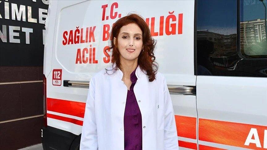 Kalbi duran hemşire, mesai arkadaşının müdahalesiyle yaşama tutundu