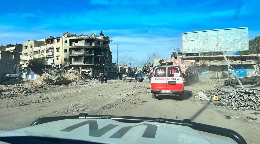 DSÖ: İsrail'in kontrol noktasında saatlerce bekletilen bir hasta öldü