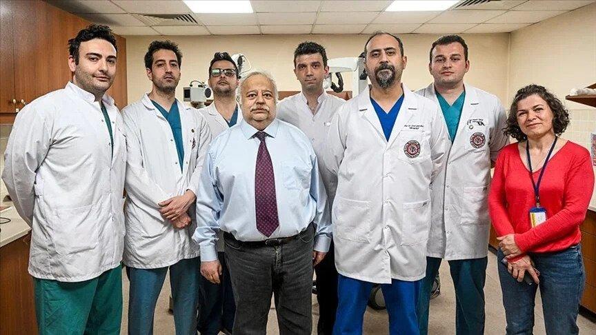 Da Vinci robotuyla beyin ameliyatı dünyada ilk kez Ankara Tıp'ta yapıldı