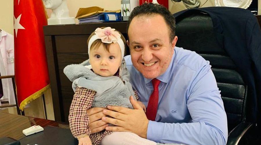 Hem başhekim hem klinisyen