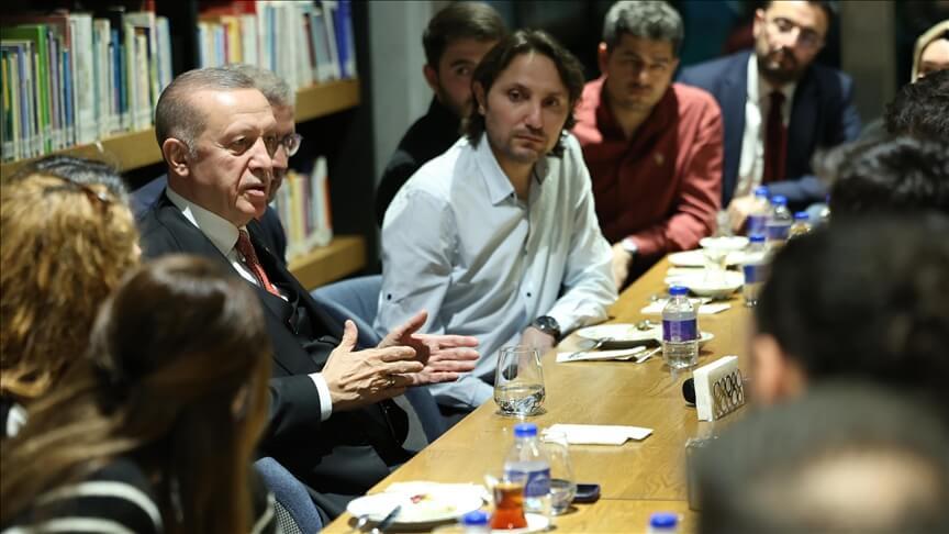 Cumhurbaşkanı Erdoğan'dan hemşirelere 'doktor yetkisi' açıklaması