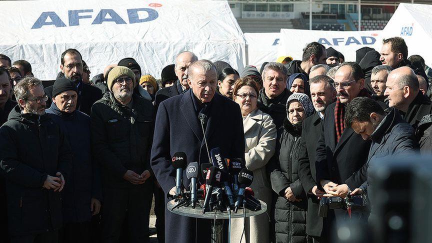 Cumhurbaşkanı Erdoğan: Vefat edenlerin sayısı 8 bin 574'e yükseldi