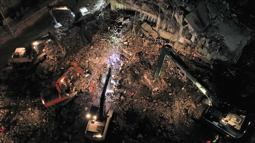 10 maddede deprem bölgesini inşa ve ihya süreci
