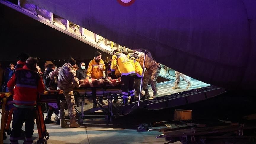 Depremde yaralanan 749 kişi İstanbul'da tedavi altında