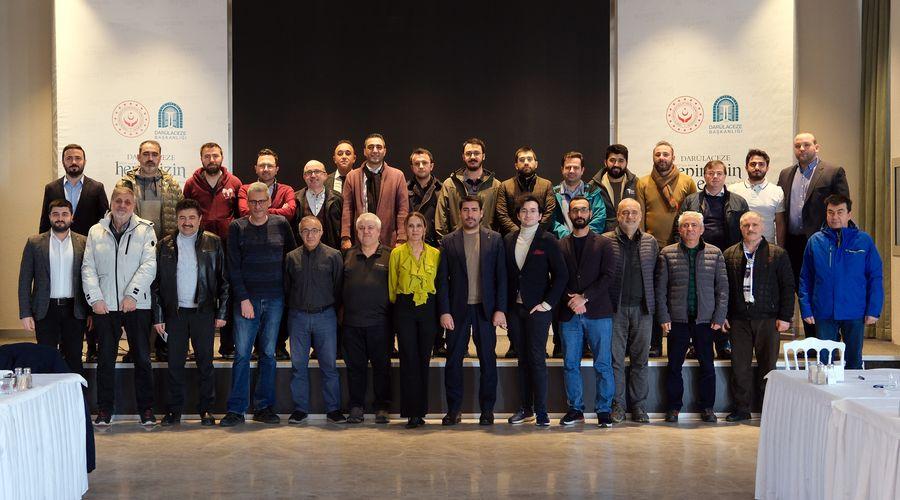 Doktorlar değişim için bir arada!