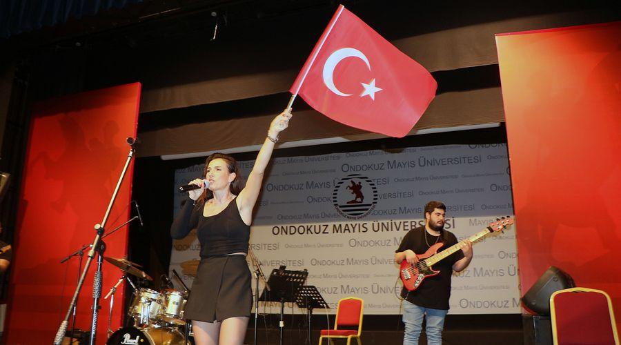 Doktorlardan Cumhuriyet’in 100'üncü yılına özel konser