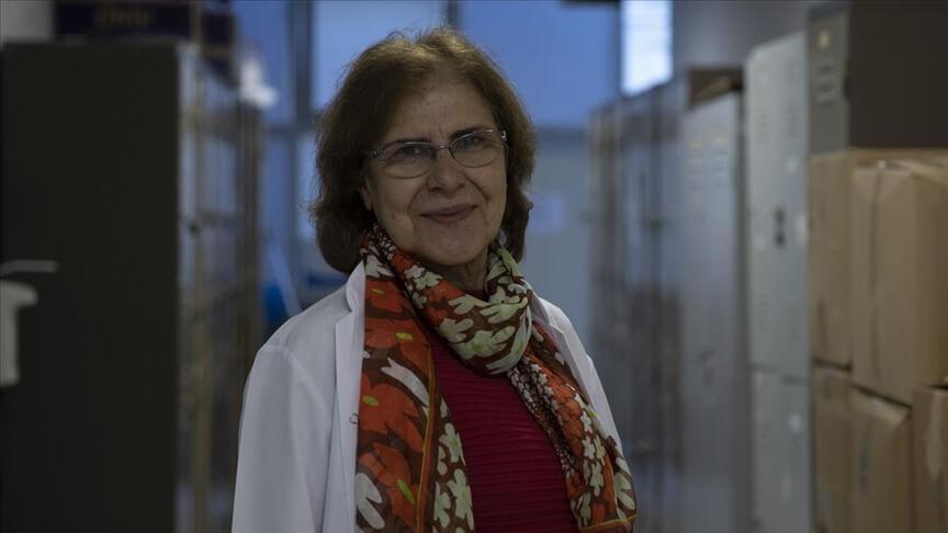 Salgında emekliliğini erteleyen doktor, kalp krizi sonucu hayatını kaybetti