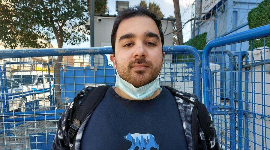 Doktora yumruk atıp, bıçakla tehdit eden sanığa haksız tahrik ve takdir indirimi