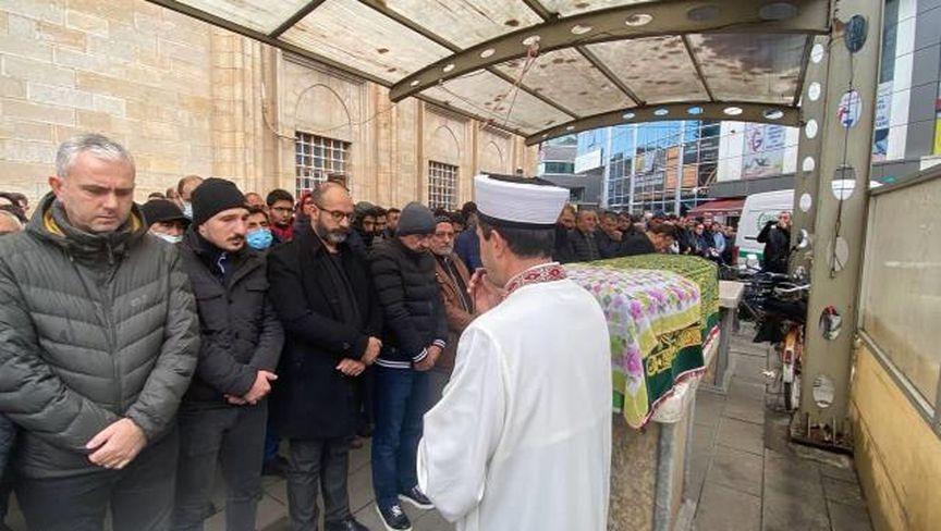 Ana bilim dalı başkanının 16 yaşındaki kızı hayatını kaybetti