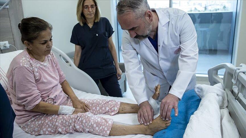 Etlik Şehir Hastanesinde kronik yarası bulunan hastalara özel klinik