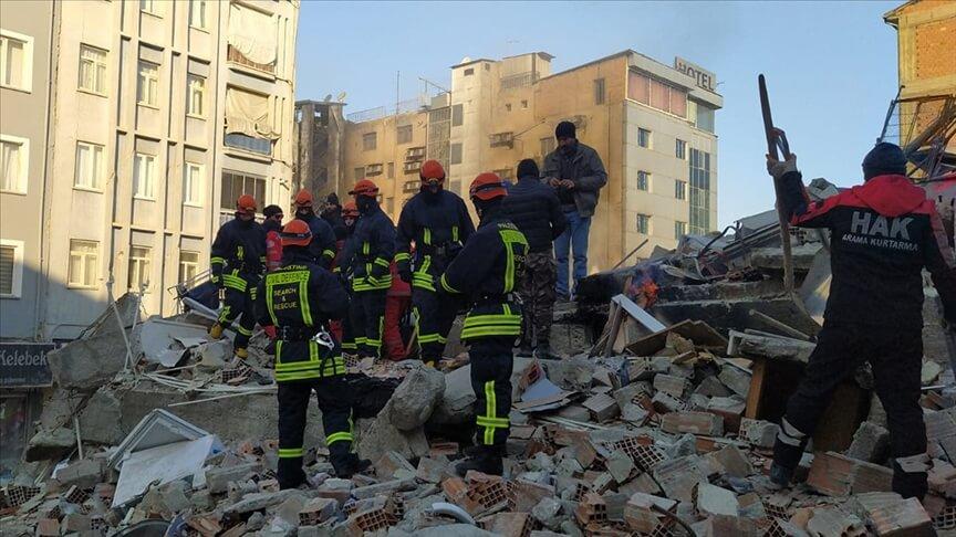 Filistinli sağlık ekibi, Malatya'da çalışmalara destek veriyor