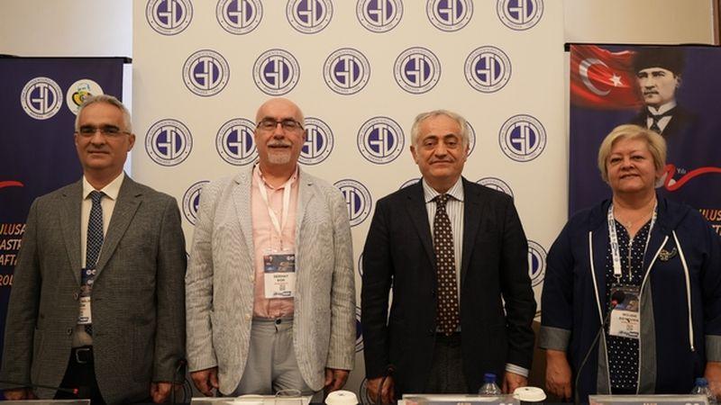 Gastroenteroloji kongresine yoğun ilgi: 1500’den fazla katılımcı bir araya geldi