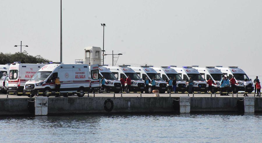 Gazze için hazırlanan sağlık gemisi, İzmir'den yola çıkacak