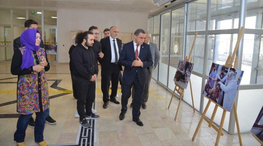 KAEÜ'den 'Gazze'de Doktor Olmak' konulu fotoğraf sergisi