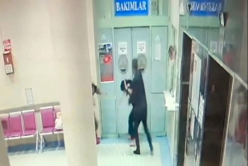 Kadın doktoru darbetmesi nedeniyle ev hapsi verilmişti, itiraz üzerine tutuklandı