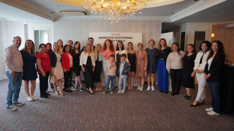 İzmir'de Herediter Anjiyoödem Hasta Okulu etkinliği düzenlendi