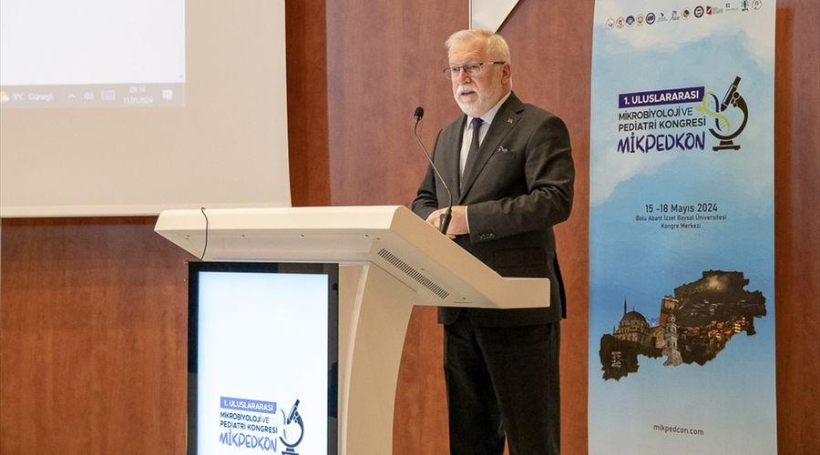 Bolu'da '1. Uluslararası Mikrobiyoloji ve Pediatri Kongresi' başladı