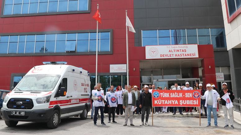 Kütahya'da hasta yakınından hemşireye saldırı