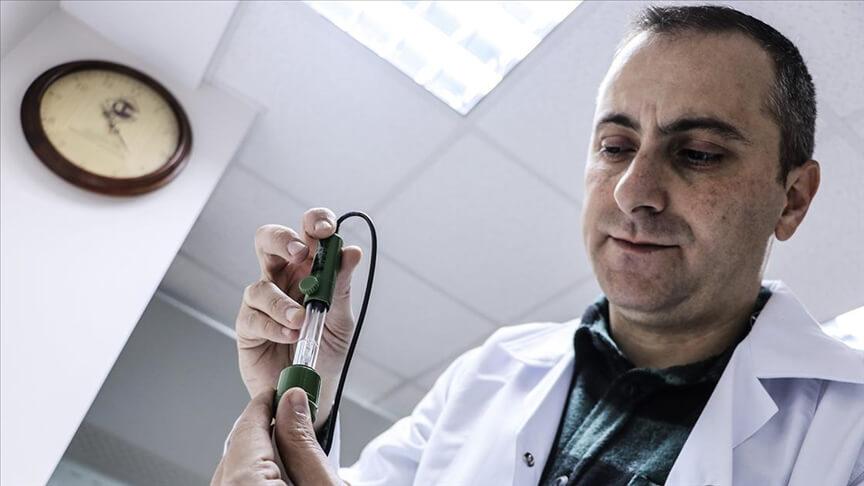 Türk bilim insanı geliştirdi: 40'a yakın hastalığı 15 dakikada teşhis ediyor!