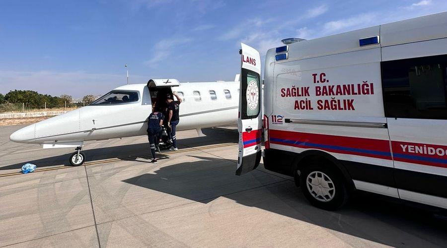 Mardin'de ambulans uçak, Hira bebek için havalandı