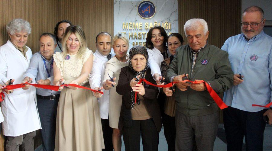 Antalya'da açılan Meme Sağlığı Merkezinde ilk muayeneyi Rektör Özkan oldu