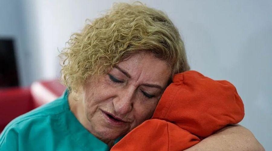 57 yıllık Nokta ebe meslek heyecanını bebeklerle yaşatıyor