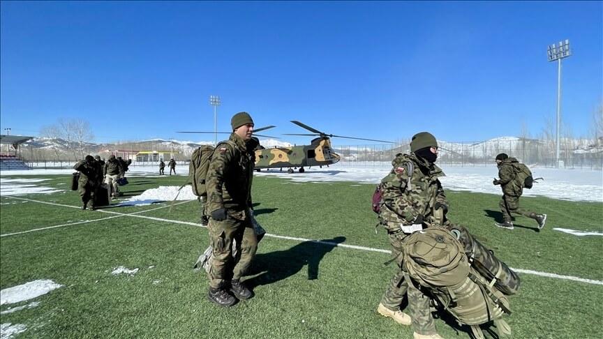 Polonya, depremzedeler için Göksun'da sahra hastanesi kuracak