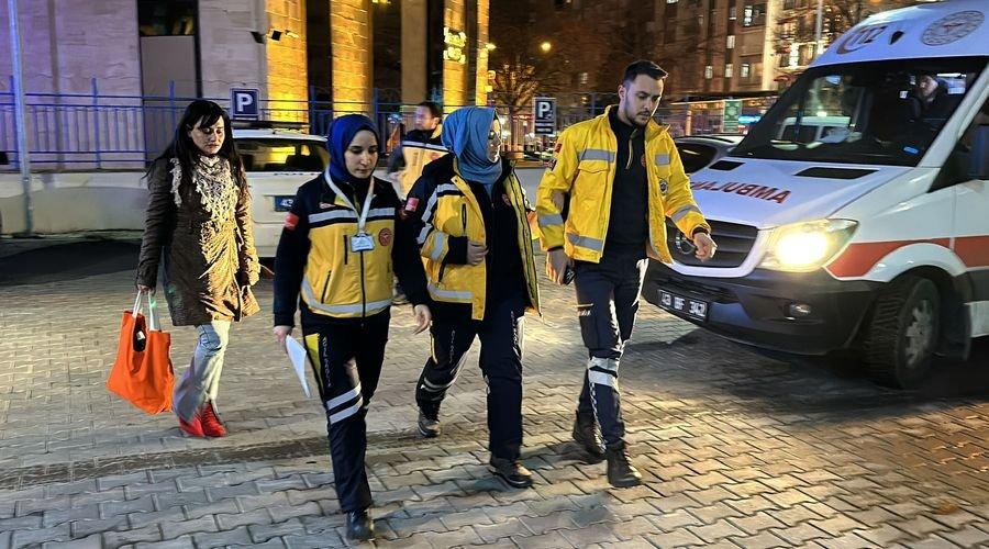 Kütahya'da baba ve oğlu demir sopayla sağlık çalışanlarına saldırdı