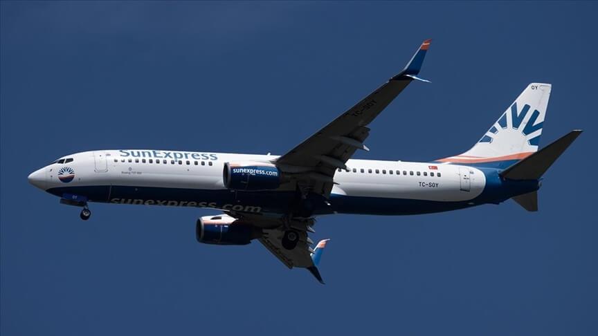 SunExpress, deprem bölgesine uçuşlar için bilet fiyatlarını 100 TL'ye sabitledi