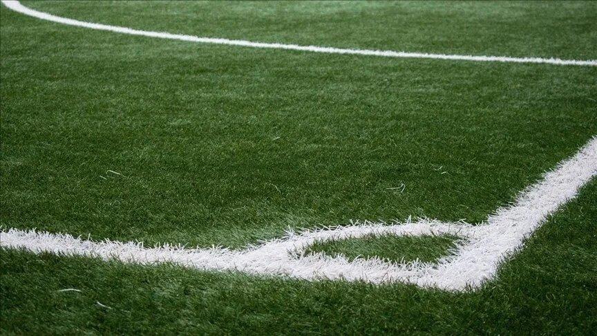 Suni çimlerdeki kimyasallar sporcuların sağlığı için risk oluşturuyor