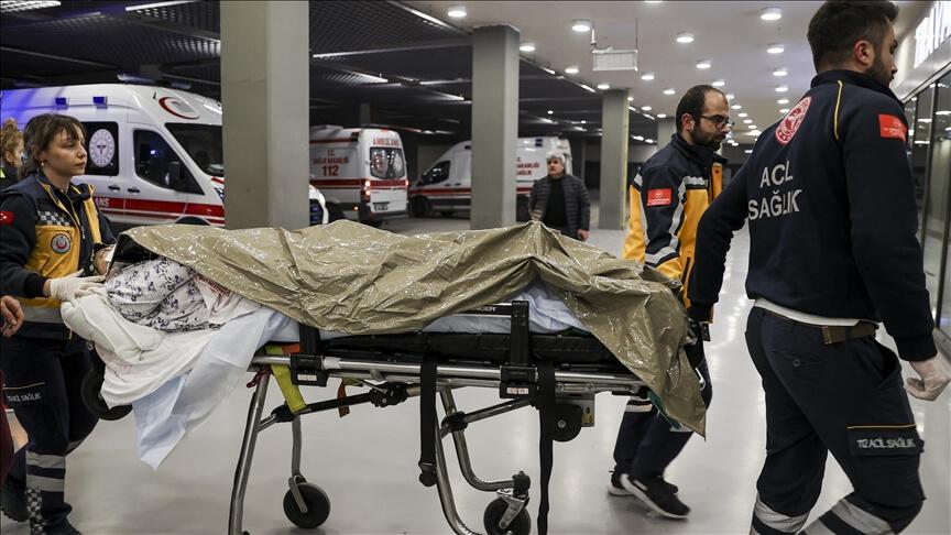 Deprem bölgesinden İstanbul'a getirilen 9 bin 385 hasta taburcu edildi