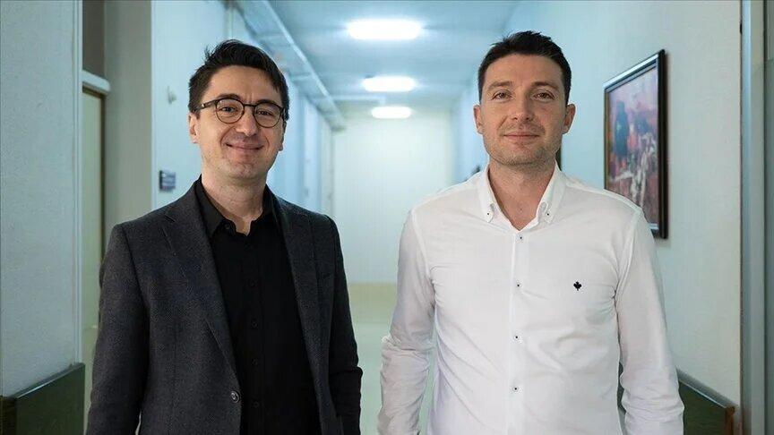Türk hekimler, göz çukurundan girerek yaptıkları beyin ameliyatıyla dünya literatürüne girdi