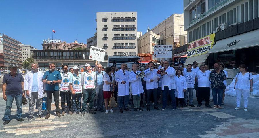 Veteriner hekimler, şiddet olaylarını protesto etmek için iş bıraktı