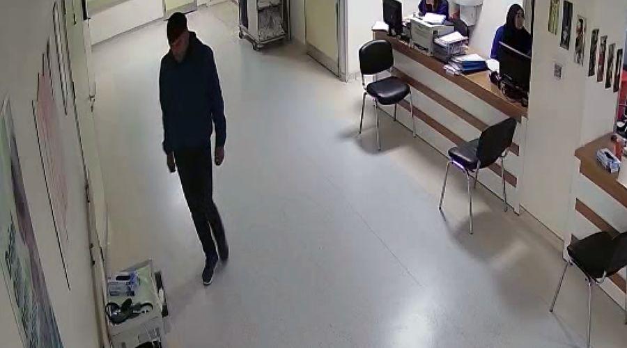 3 hemşirenin cep telefonu ve cüzdanlarını çalıp, kredi kartıyla harcama yaptı