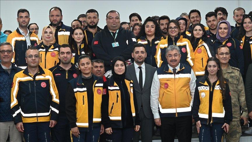 Adana ve Osmaniye'de 'Fermuar Sistemiyle Yaşama Yol Ver' kampanyası tanıtıldı