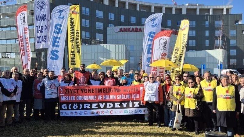Aile hekimleri: Sözleşme feshi tehdidine izin vermeyeceğiz