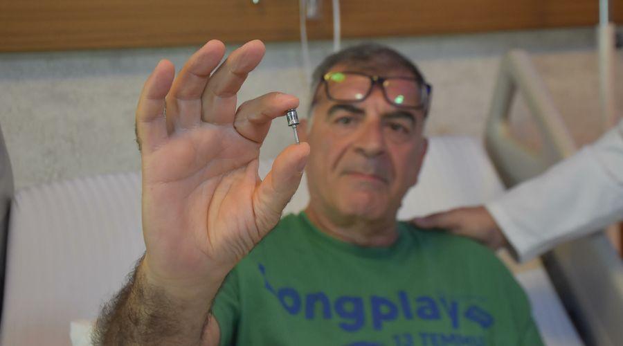 Akciğerinden diş implantı çıktı