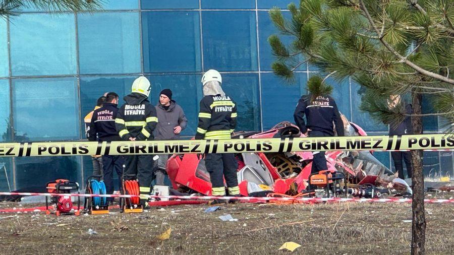 Muğla'da Sağlık Bakanlığına ait ambulans helikopter hastaneye çarptı: 4 ölü