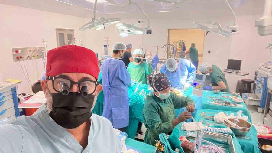 Aort diseksiyonu geçiren hasta, 100 dakikalık ‘geçici ölüm’den döndü: ‘30 yıllık cerrahi hayatımda karşılaştığım birkaç vakadan biri’