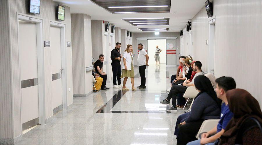 Antalya Şehir Hastanesinde akşam polikliniği hizmete açıldı