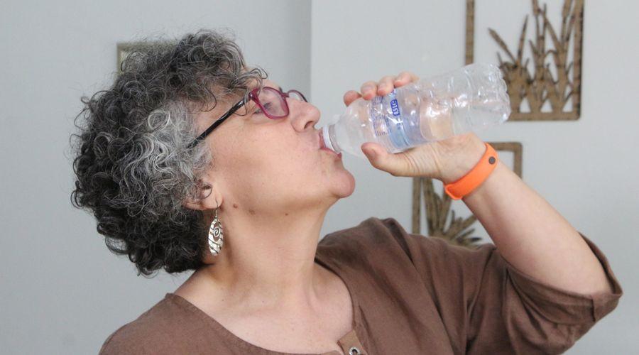 Doç Dr. Candevir: 'Terliyken soğuk su içme, hasta olursun' inanışı şehir efsanesi