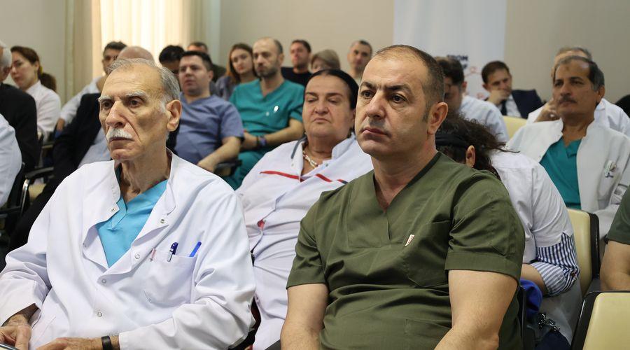 TİKA’dan Azerbaycanlı doktorlara böbrek taşı tedavisi eğitimi