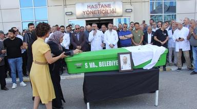 Beyin tümöründen 46 yaşında yaşamını yitiren doktor, beyaz önlüğüyle uğurlandı
