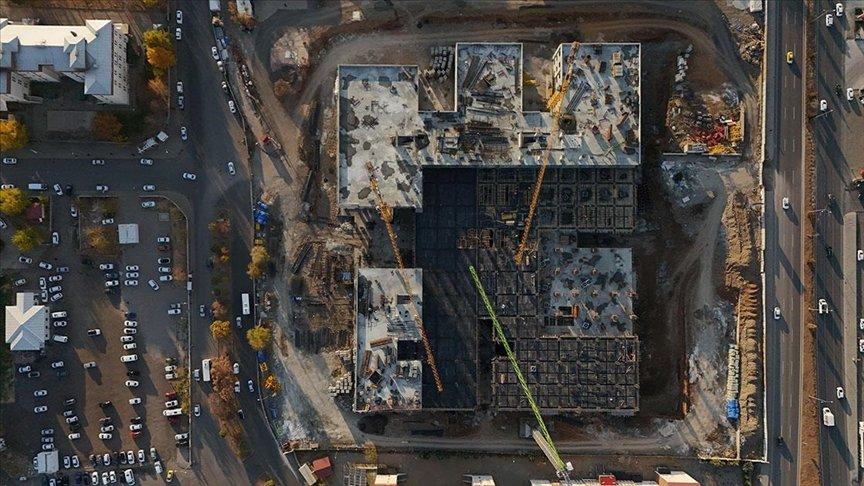 Bingöl'de yeni devlet hastanesi böyle inşa ediliyor! Sismik izolatör ve viskoz sönümleyici damper