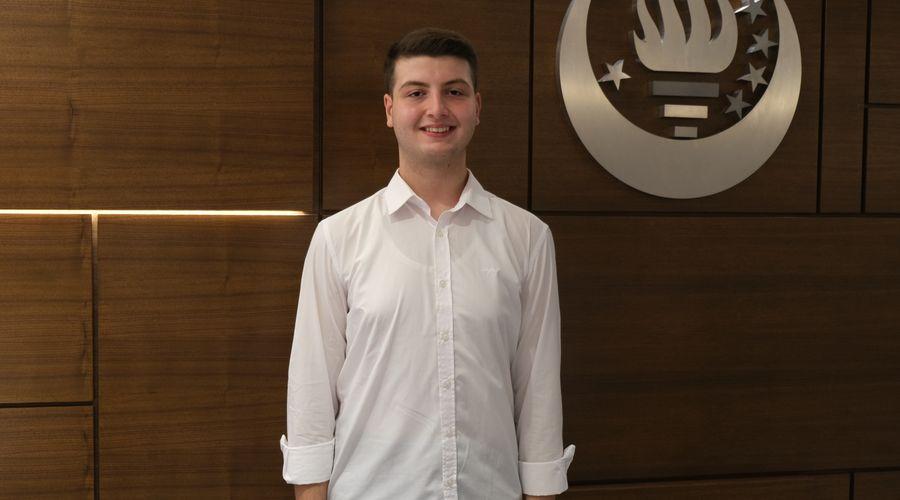 Depremin yaralarını sarıp, Türkiye 43’üncüsü oldu... Tıp fakültesine yerleşti
