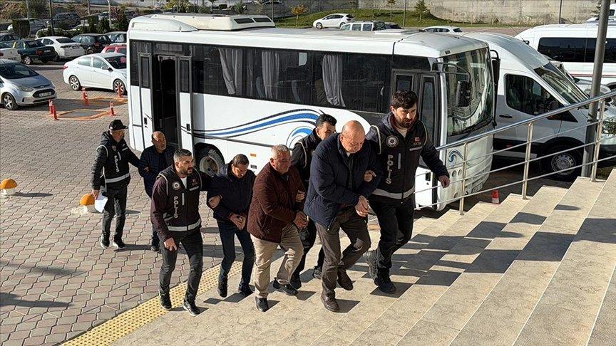 Kırıkkale'de 'usulsüz sağlık raporu' operasyonunda yakalanan 3 doktor adliyede