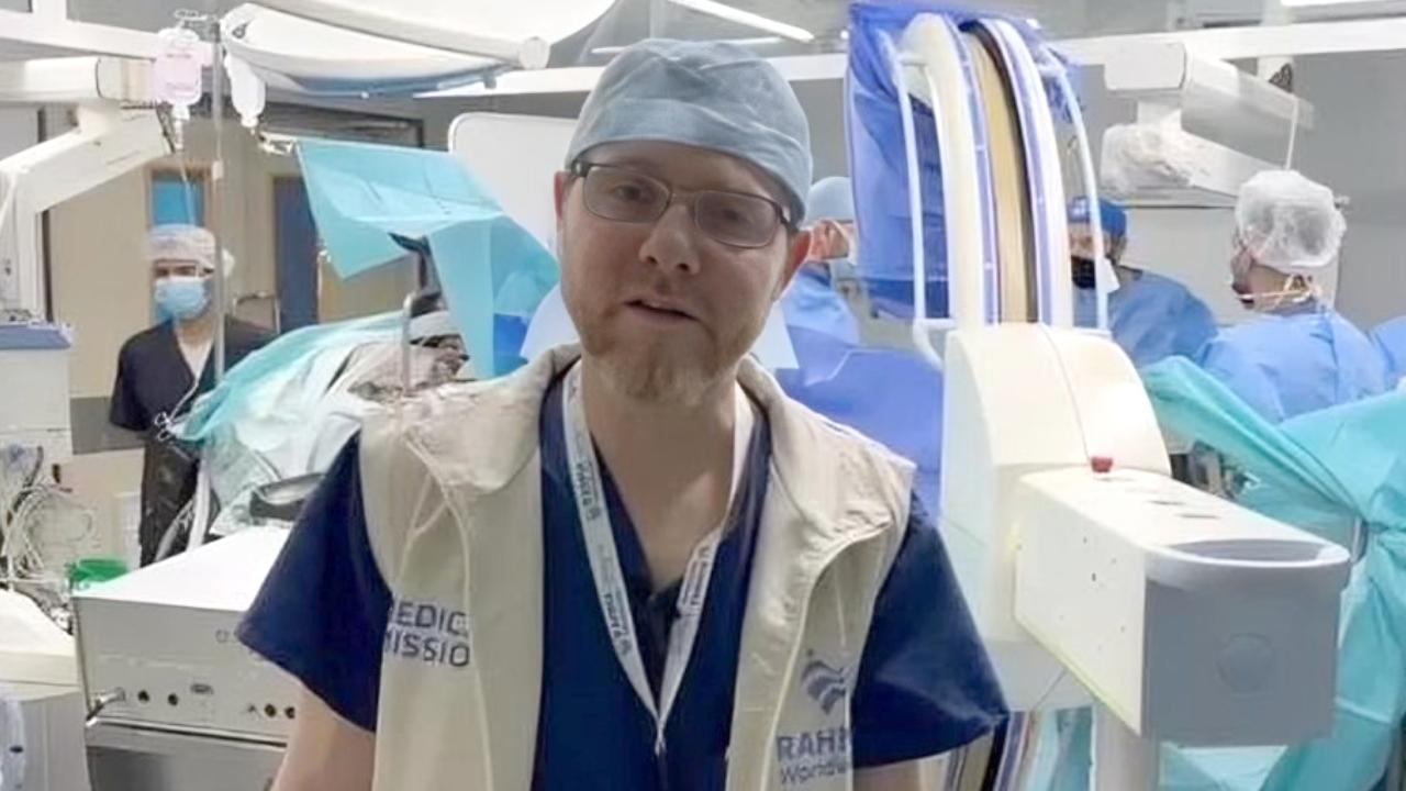Akciğer kanseri olan Dr. Hadi Bedran, yardım için gittiği Gazze’de yaşamını yitirdi