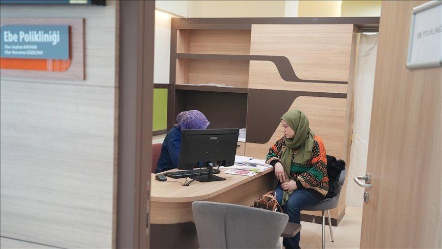 Erzurum Şehir Hastanesinde normal doğuma teşvik için 'Her ebeye bir gebe'